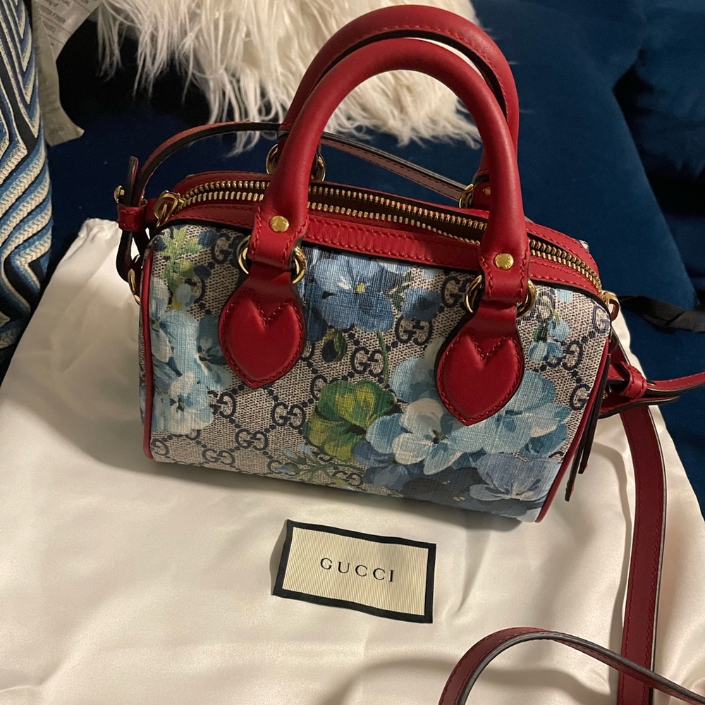 Gucci GG Supreme